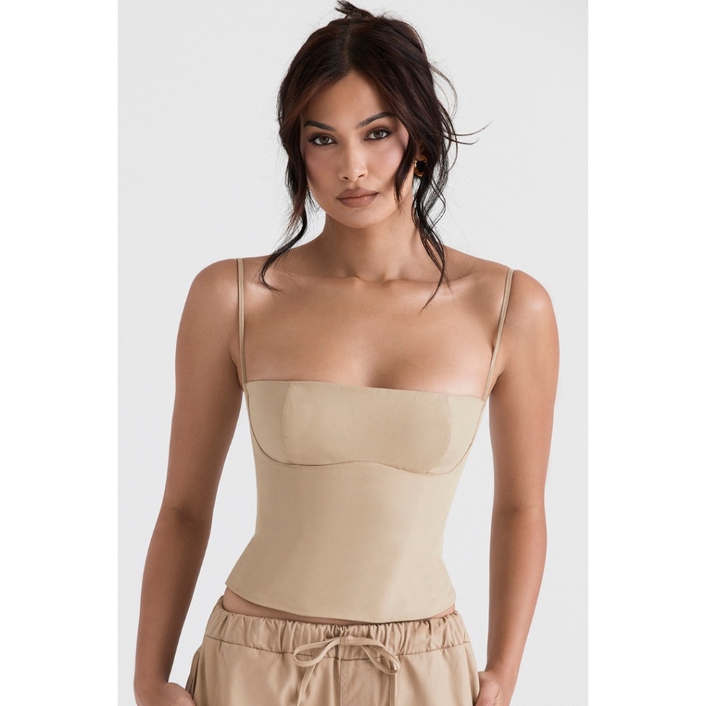 NEW House of CB Audette Top Stone Camel Medium